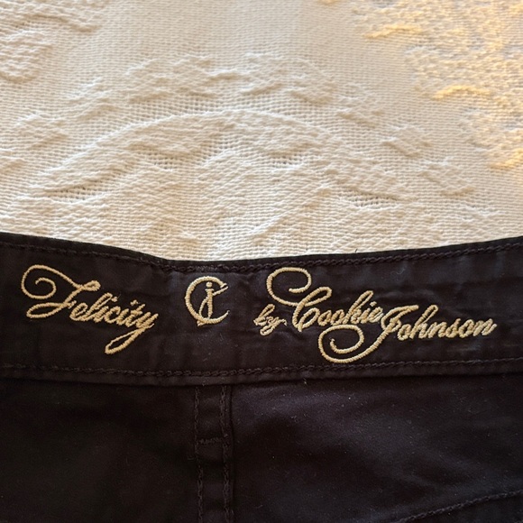 BNWT Women's Flare Leg “Felicity” Jeans by Cookie Johnson - Picture 4 of 12